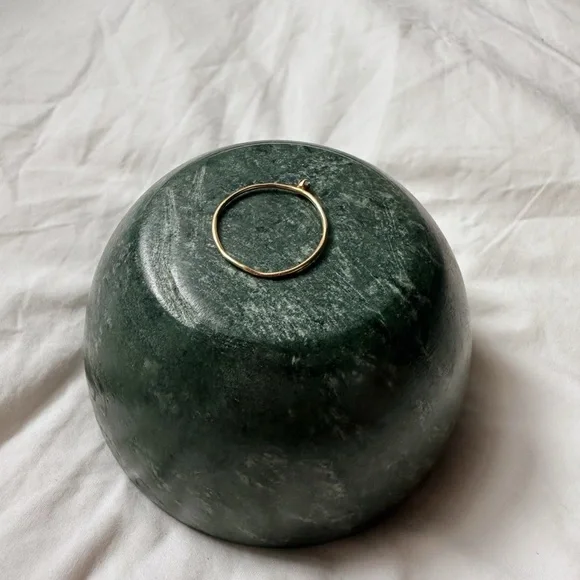 Catbird / The Tiniest Ring, Pearl in 18k Gold / Size: 7.25 - Picture 2 of 3